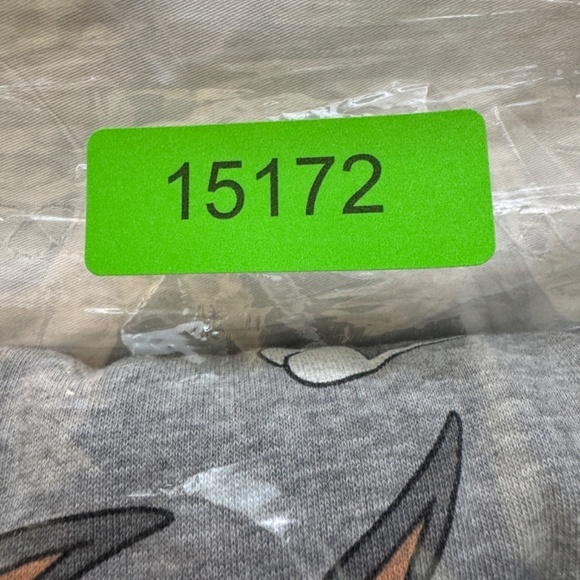 Looney Toons Kid's Bugs Bunny Long Sleeve Gray Pullover Hoodie Size XL (Kids) - Picture 11 of 11